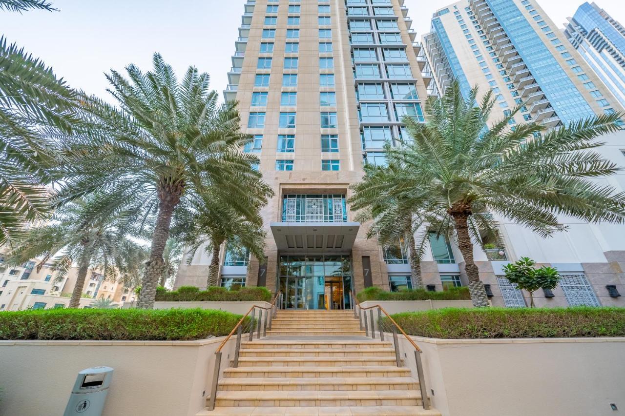 Chic And Zen Apartment, Near Burj Khalifa Tower Dubai Exteriör bild