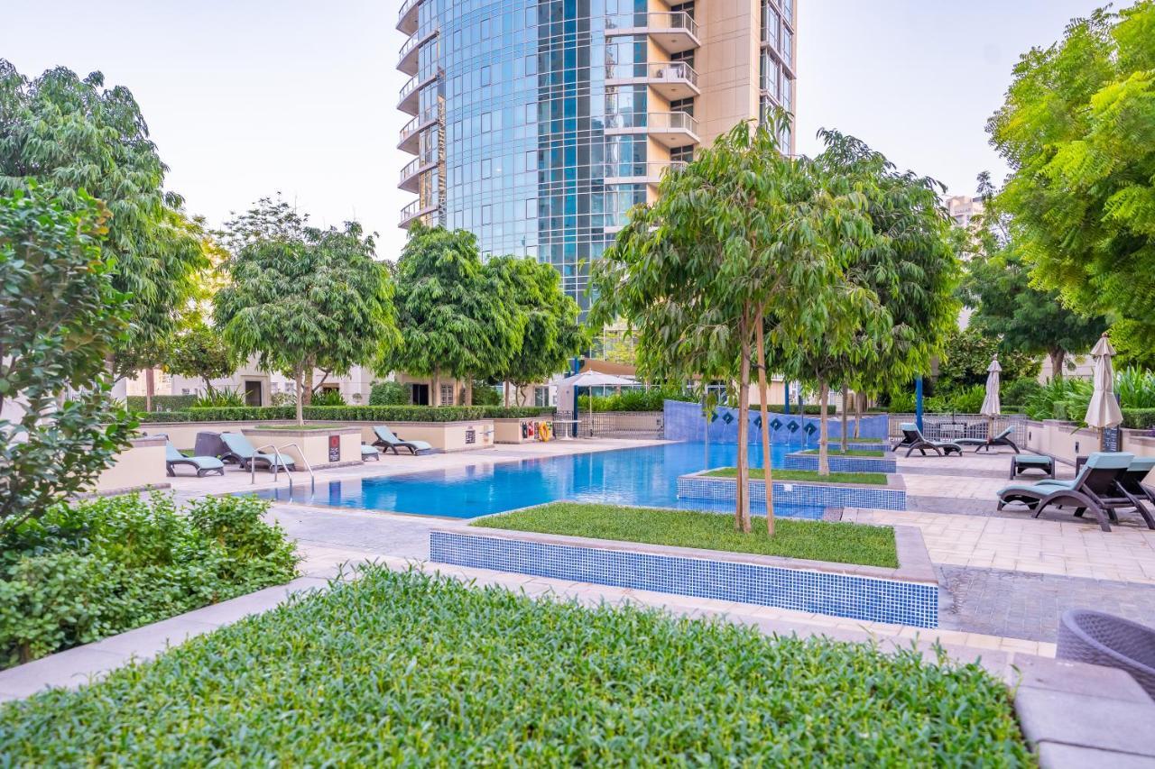Chic And Zen Apartment, Near Burj Khalifa Tower Dubai Exteriör bild
